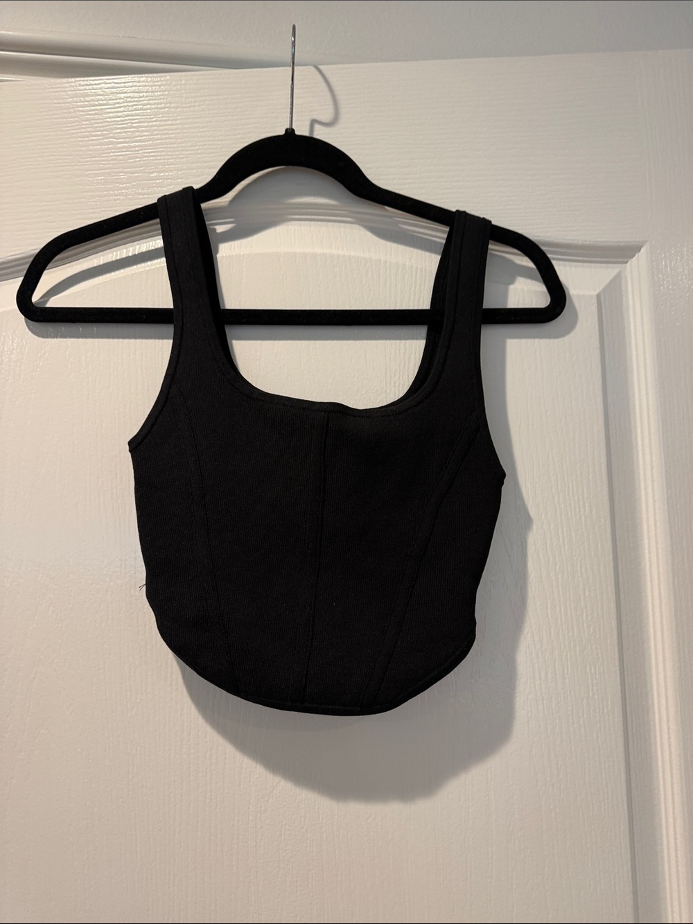 NWT Babaton Aritzia Black Sculpt Knit Bustier Tank